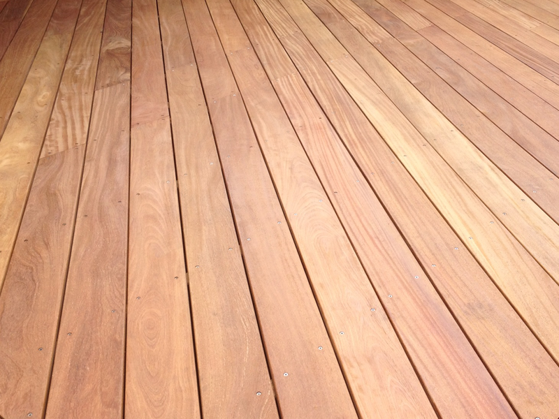 DECK CUMARÚ EXTRA ESTUFA STANDARD