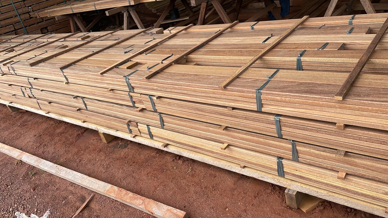 DECK CUMARÚ EXTRA ESTUFA STANDARD